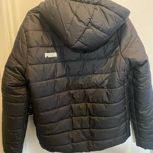 PUMA Women’s, black Jacket in Large
